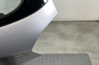 Malle/Hayon arriere PEUGEOT 208 1