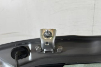 Malle/Hayon arriere PEUGEOT 208 1