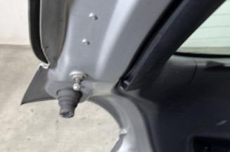 Malle/Hayon arriere PEUGEOT 208 1