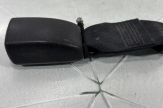 Attache ceinture arriere gauche TOYOTA YARIS 2
