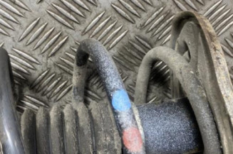 Amortisseur avant gauche TOYOTA AURIS 1