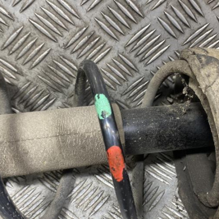 Amortisseur avant droit RENAULT CLIO 2