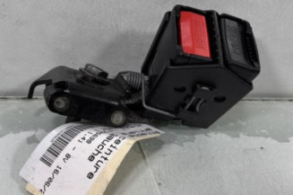 Attache ceinture arriere gauche RENAULT CLIO 2