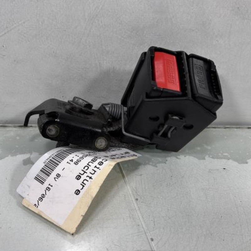 Attache ceinture arriere gauche RENAULT CLIO 2 Photo n°2