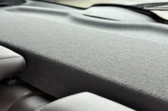 Attache ceinture arriere droit RENAULT CLIO 3