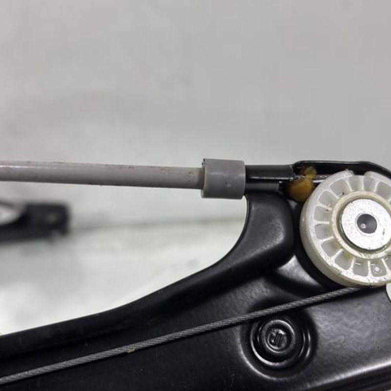 Leve vitre electrique avant droit VOLKSWAGEN POLO 5 Photo n°5