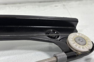 Leve vitre electrique avant gauche VOLKSWAGEN POLO 5