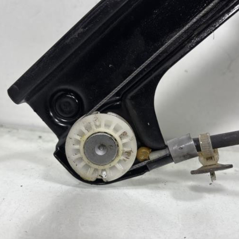 Leve vitre electrique avant gauche VOLKSWAGEN POLO 5 Photo n°6