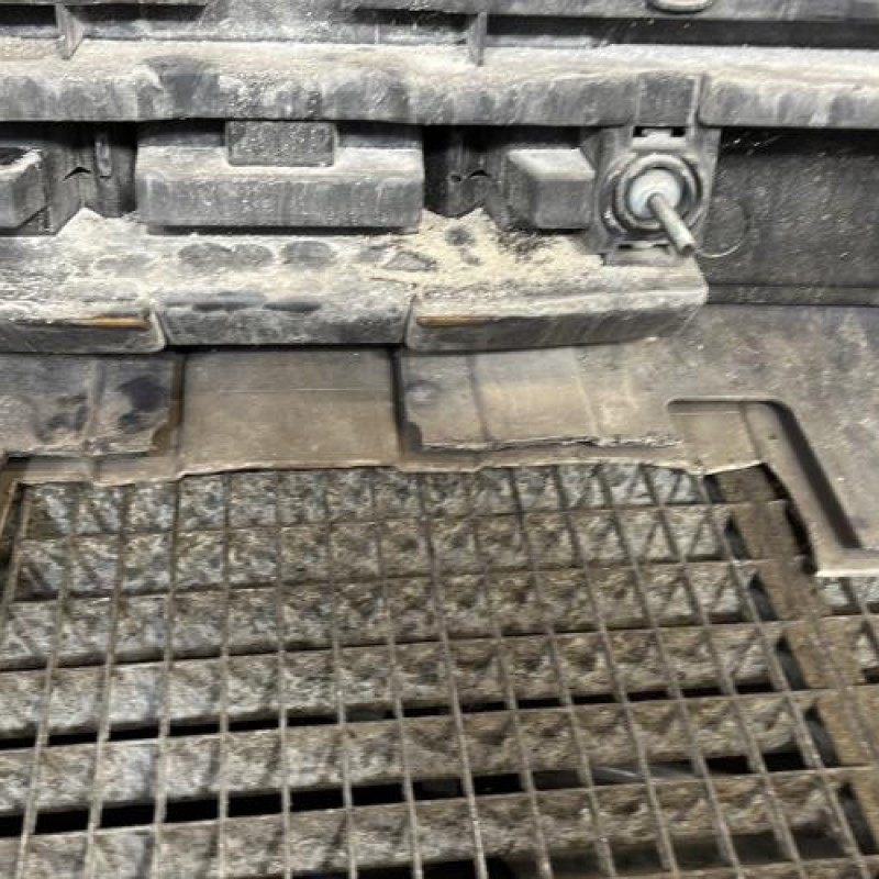 Pare choc arriere VOLVO XC 70 1 CROSS COUNTRY Photo n°7