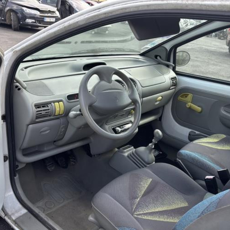 Antenne RENAULT TWINGO 1 Photo n°14