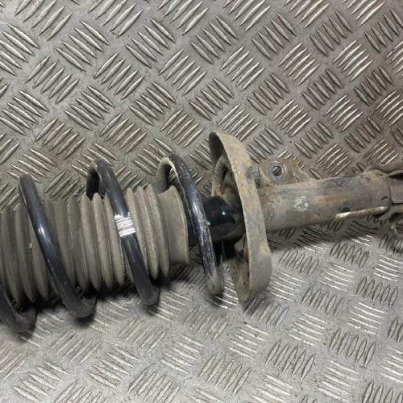 Amortisseur avant gauche OPEL CORSA D Photo n°1