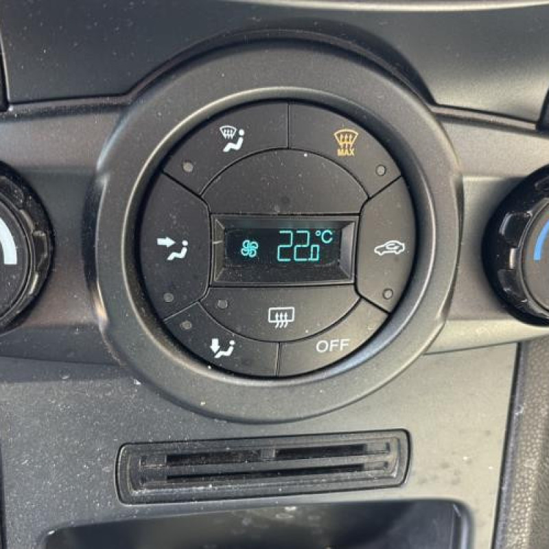 Antenne FORD FIESTA 6 Photo n°18