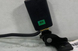 Attache ceinture arriere droit KIA CEE-D 2 Photo n°1