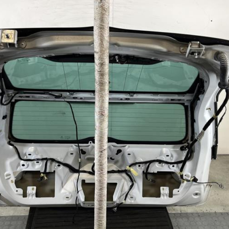 Malle/Hayon arriere DS DS5 Photo n°10