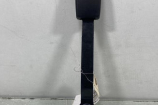 Attache ceinture avant droit RENAULT CLIO 3