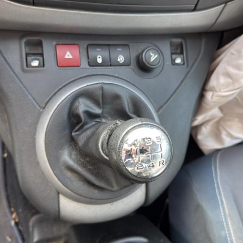 Leve vitre electrique avant droit CITROEN BERLINGO 2 Photo n°19