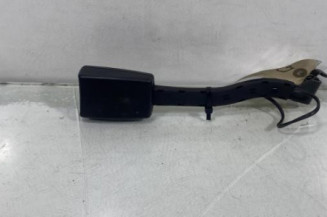 Attache ceinture avant droit VOLKSWAGEN GOLF 6