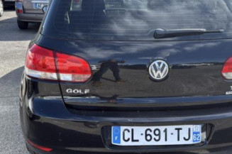 Attache ceinture avant droit VOLKSWAGEN GOLF 6