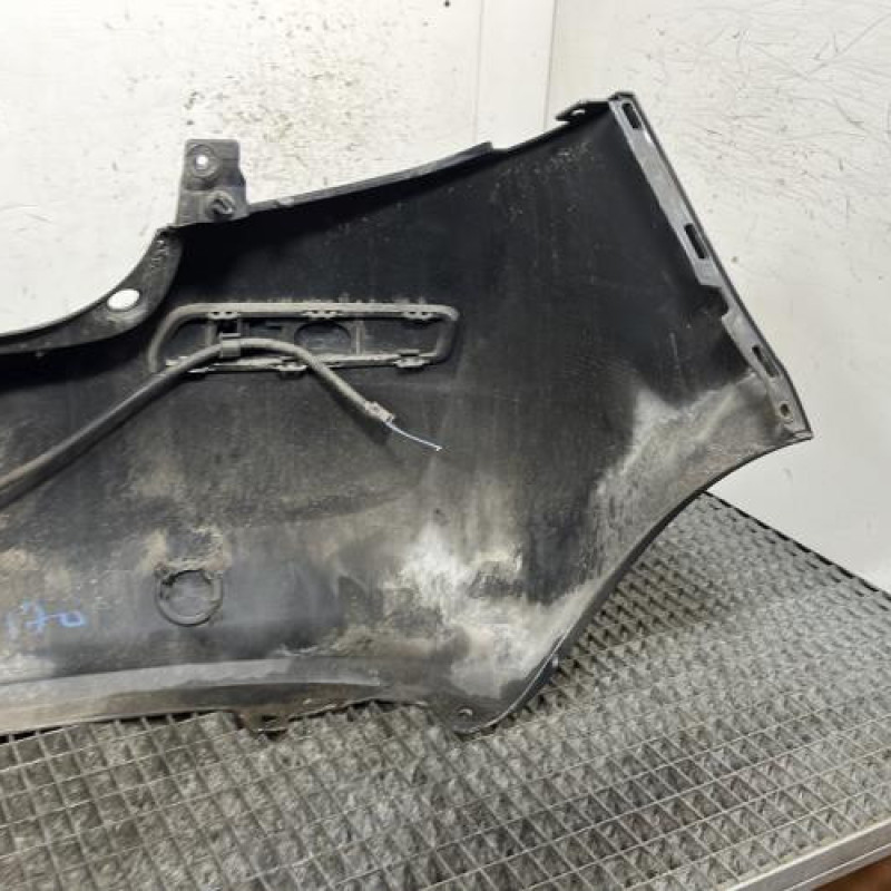 Pare choc arriere RENAULT CLIO 3 Photo n°5