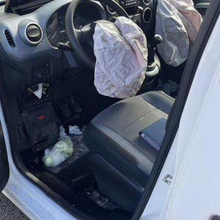 Leve vitre electrique avant droit PEUGEOT PARTNER 2 Photo n°1