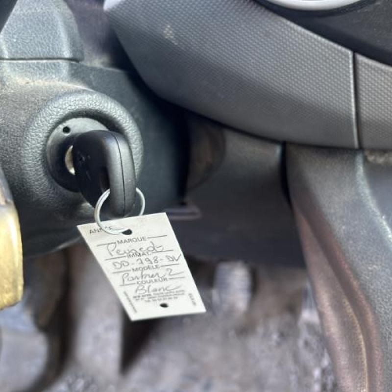 Leve vitre electrique avant droit PEUGEOT PARTNER 2 Photo n°17