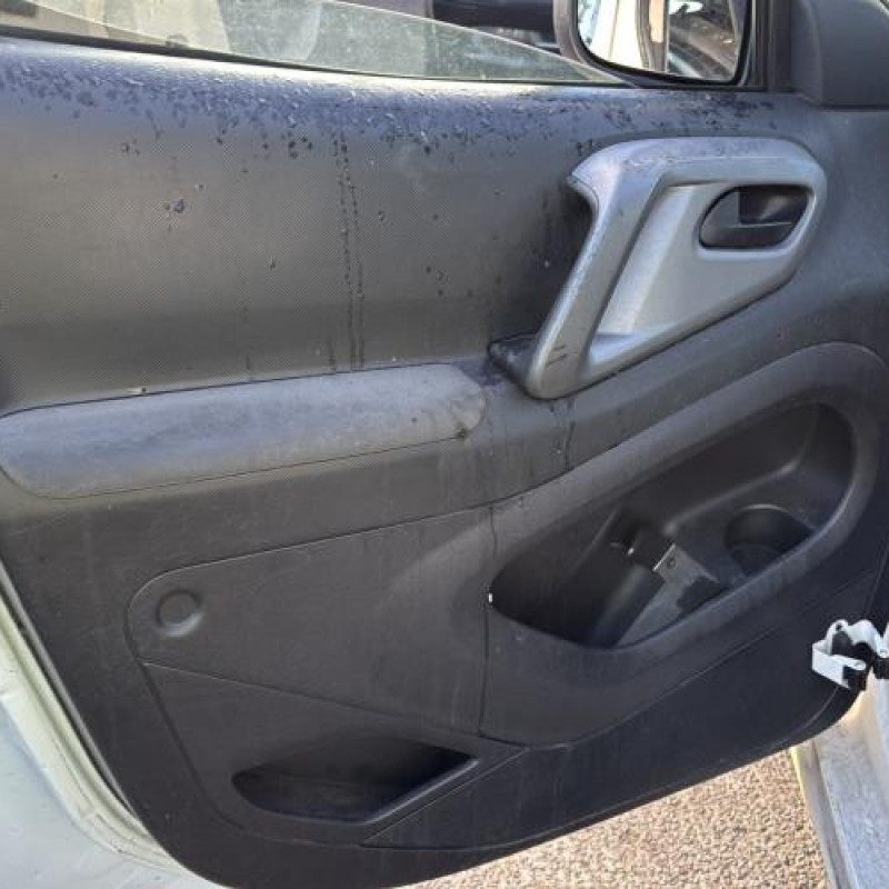 Leve vitre electrique avant droit PEUGEOT PARTNER 2 Photo n°9