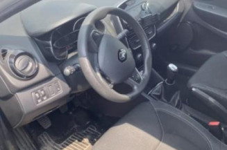 Baie de pare brise RENAULT CLIO 4