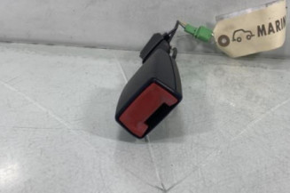 Attache ceinture avant gauche VOLKSWAGEN POLO 5