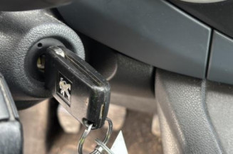 Leve vitre electrique avant droit PEUGEOT PARTNER 2