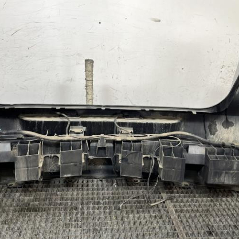 Pare choc arriere RENAULT LAGUNA 3 Photo n°5