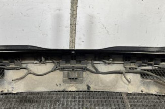 Pare choc arriere PEUGEOT 5008 1