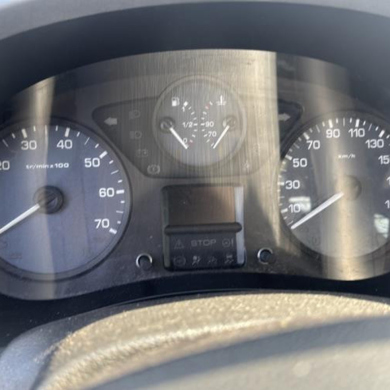 Leve vitre electrique avant droit PEUGEOT PARTNER 2 Photo n°17