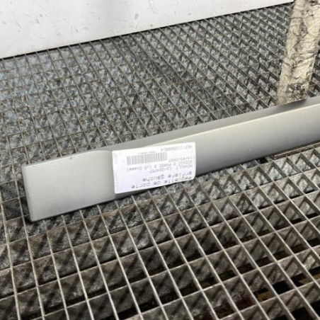 Baguette de porte arriere gauche  RENAULT SCENIC 2