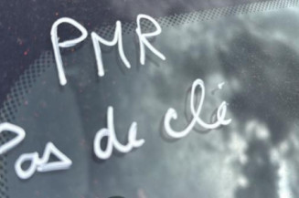 Pare choc arriere RENAULT CLIO 2