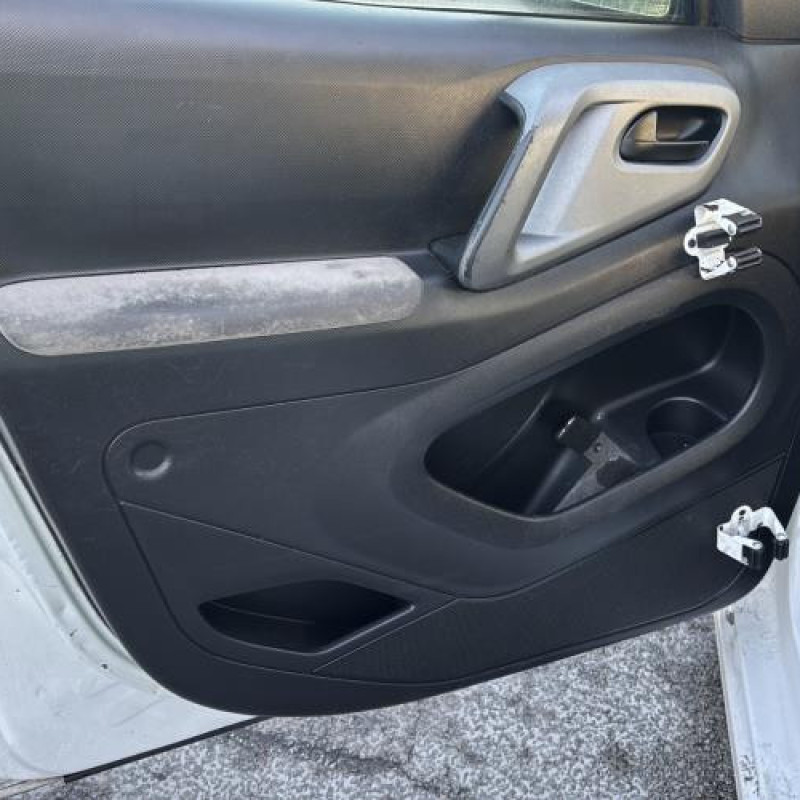 Leve vitre electrique avant droit PEUGEOT PARTNER 2 Photo n°10