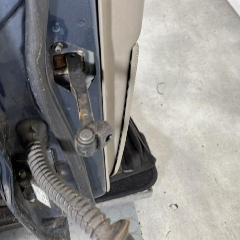 Porte arriere droit VOLVO XC 70 1 CROSS COUNTRY Photo n°5