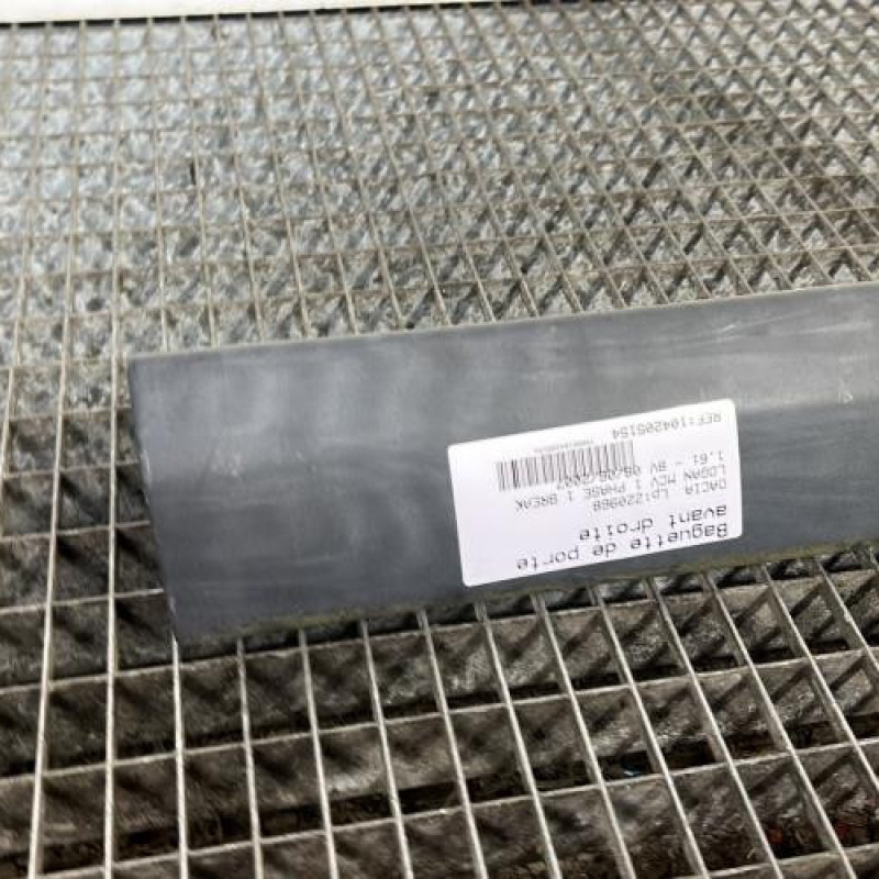 Baguette de porte avant droite DACIA LOGAN MCV 1 Photo n°2