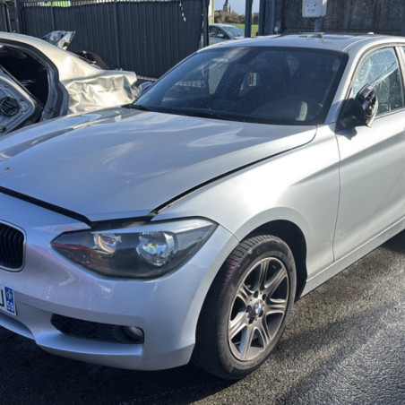 BMW SERIE 1 F20 PHASE 1 120d 2.0D - 16V TURBO Photo n°1