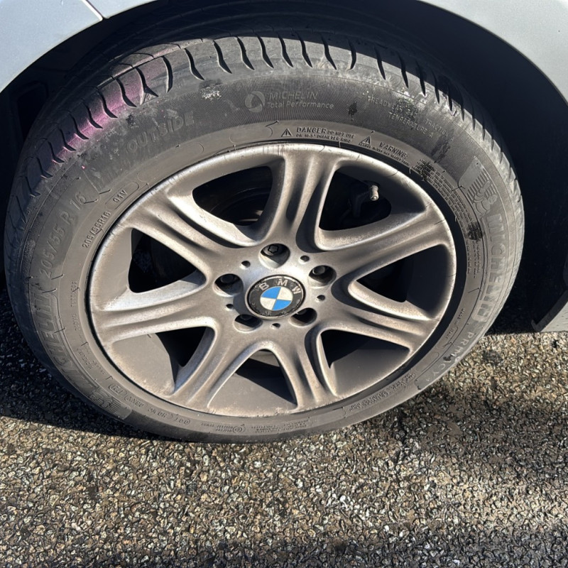 BMW SERIE 1 F20 PHASE 1 120d 2.0D - 16V TURBO Photo n°20