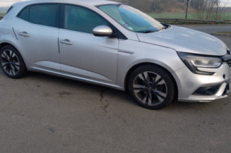 RENAULT MEGANE 4 PHASE 1 1.3i - 16V TURBO TCE 140