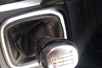 RENAULT MEGANE 4 PHASE 1 1.3i - 16V TURBO TCE 140