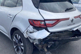 RENAULT MEGANE 4 PHASE 1 1.3i - 16V TURBO TCE 140