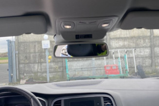 RENAULT MEGANE 4 PHASE 1 1.3i - 16V TURBO TCE 140