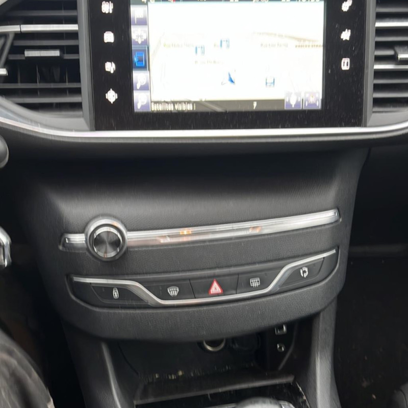 PEUGEOT 308 2 PHASE 1 1.6 BLUE HDI - 8V TURBO Photo n°5