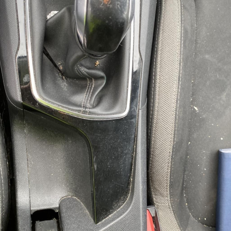 PEUGEOT 308 2 PHASE 1 1.6 BLUE HDI - 8V TURBO Photo n°23