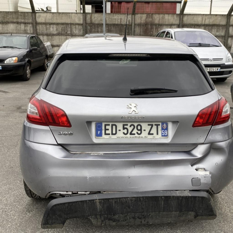PEUGEOT 308 2 PHASE 1 1.6 BLUE HDI - 8V TURBO Photo n°26