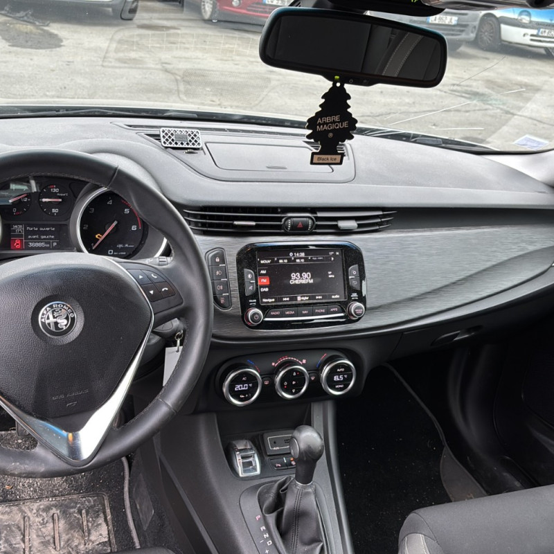 ALFA ROMEO GIULIETTA 2 PHASE 3 1.6 JTD - 16V TURBO MULTIJET Photo n°23