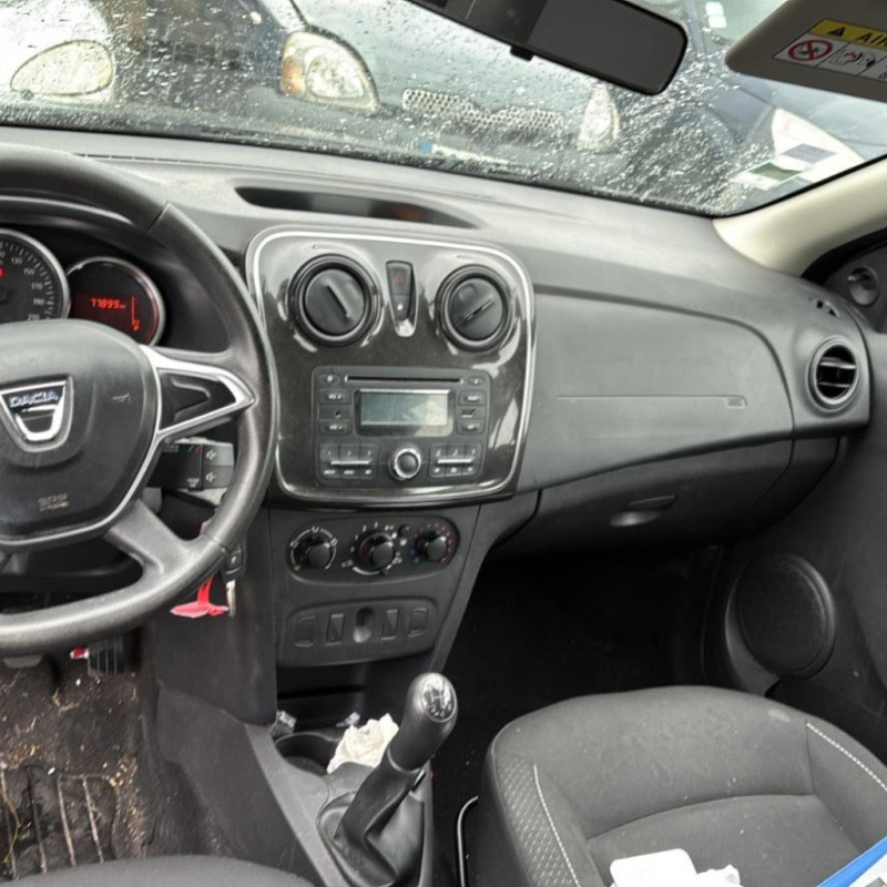 DACIA SANDERO 2 PHASE 2 1.5 BLUE DCI - 8V TURBO Photo n°15