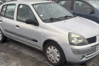 Bouton de coffre RENAULT CLIO 2