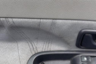 Bouton de coffre RENAULT CLIO 2